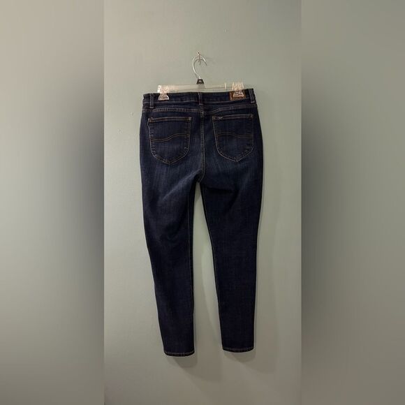 NWOT … LEE “Size: 12” Slim Fit Mid Rise Jeans - Picture 6 of 8